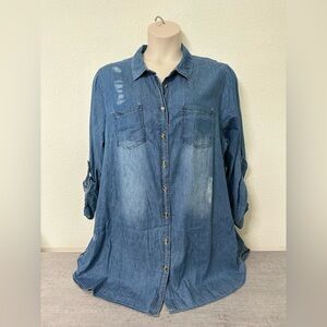 Women’s Plus Size Charlotte Russe Denim Distressed Button-Up Tunic Top 3X NWT